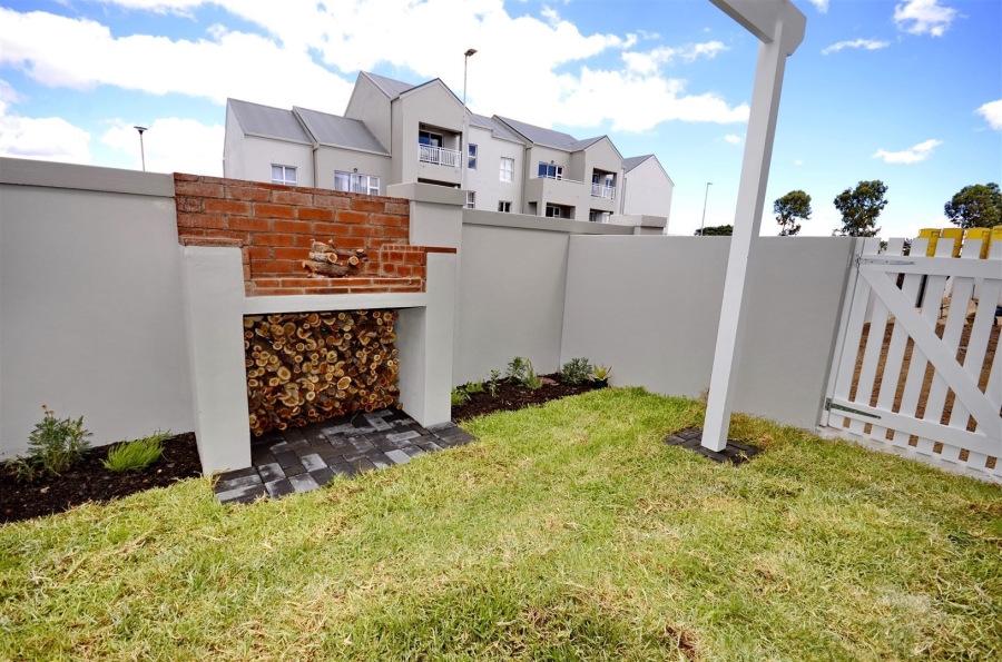 2 Bedroom Property for Sale in Haasendal Western Cape